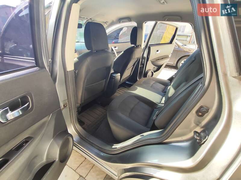 Внедорожник / Кроссовер Nissan Qashqai 2011 в Мостиске