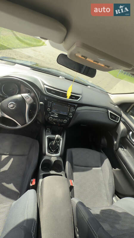 Внедорожник / Кроссовер Nissan Qashqai 2015 в Яворове