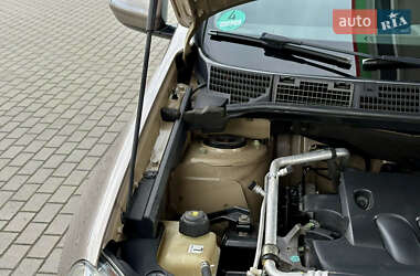 Внедорожник / Кроссовер Nissan Qashqai 2010 в 
