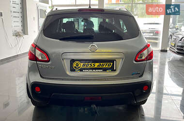 Внедорожник / Кроссовер Nissan Qashqai 2010 в 