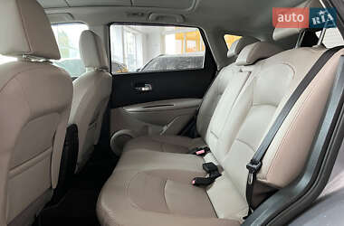 Внедорожник / Кроссовер Nissan Qashqai 2010 в 