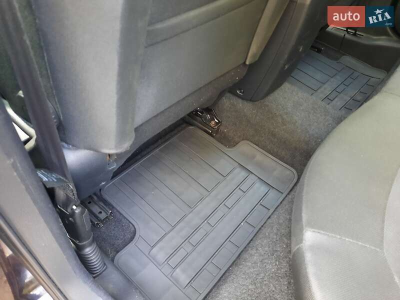 Внедорожник / Кроссовер Nissan Qashqai 2011 в Полтаве фото 72 Внедорожник / Кроссовер Nissan Qashqai 2011 в Полтаве