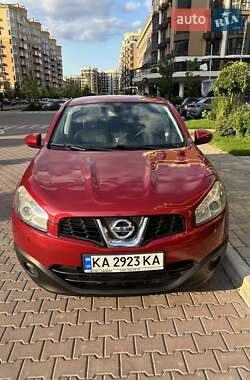 Позашляховик / Кросовер Nissan Qashqai 2012 в Києві