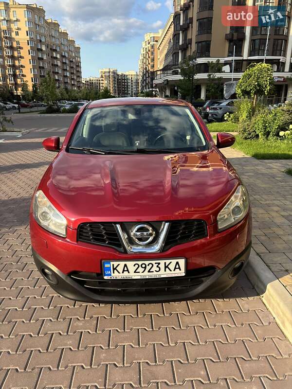 Внедорожник / Кроссовер Nissan Qashqai 2012 в Киеве