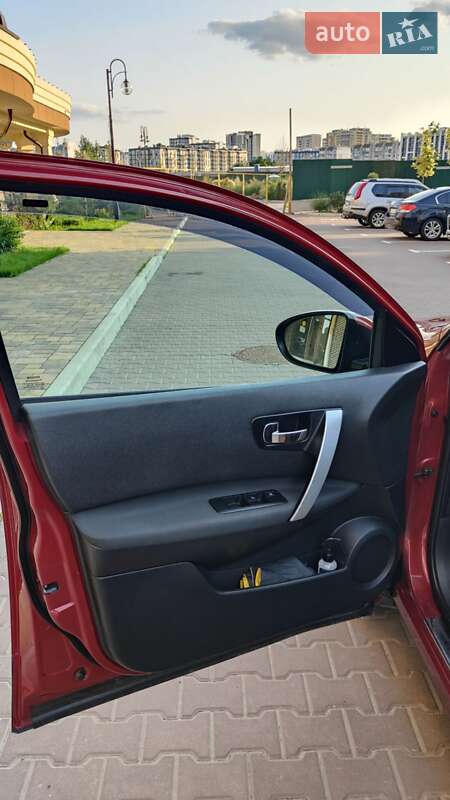 Внедорожник / Кроссовер Nissan Qashqai 2012 в Киеве