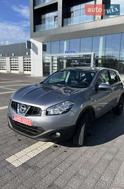 Внедорожник / Кроссовер Nissan Qashqai 2010 в Львове