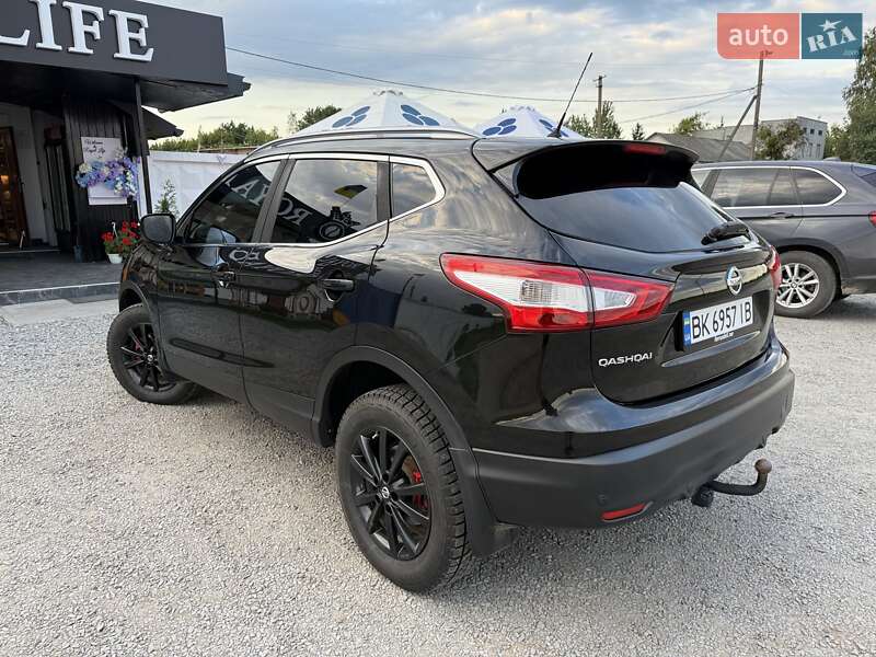 Внедорожник / Кроссовер Nissan Qashqai 2014 в Демидовке