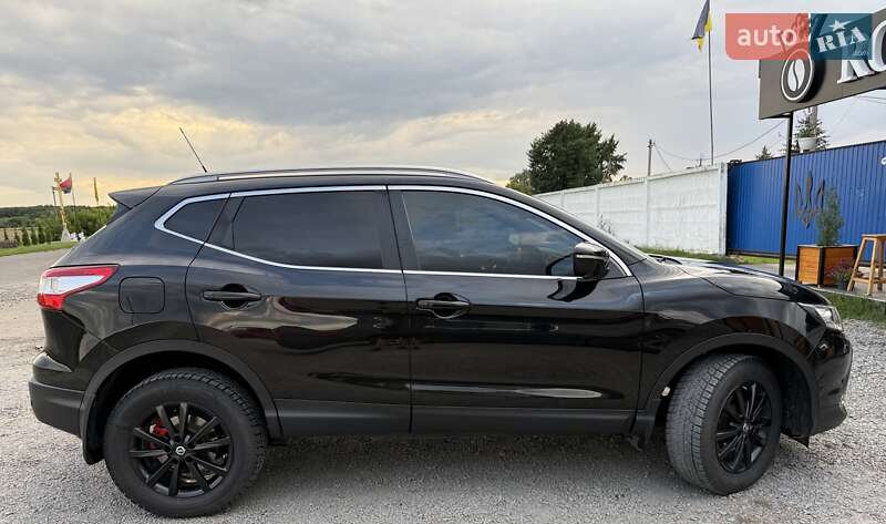 Внедорожник / Кроссовер Nissan Qashqai 2014 в Демидовке