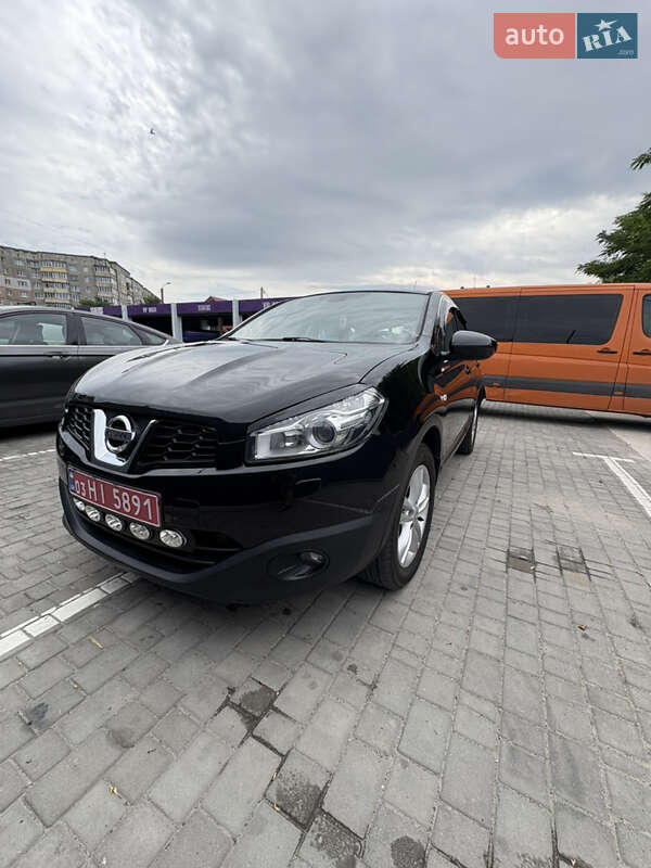 Внедорожник / Кроссовер Nissan Qashqai 2011 в Ровно