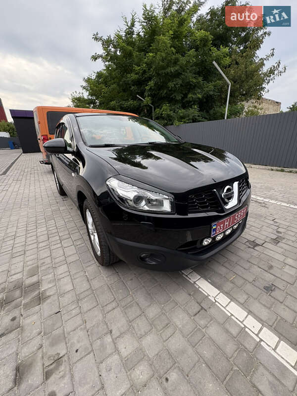 Внедорожник / Кроссовер Nissan Qashqai 2011 в Ровно