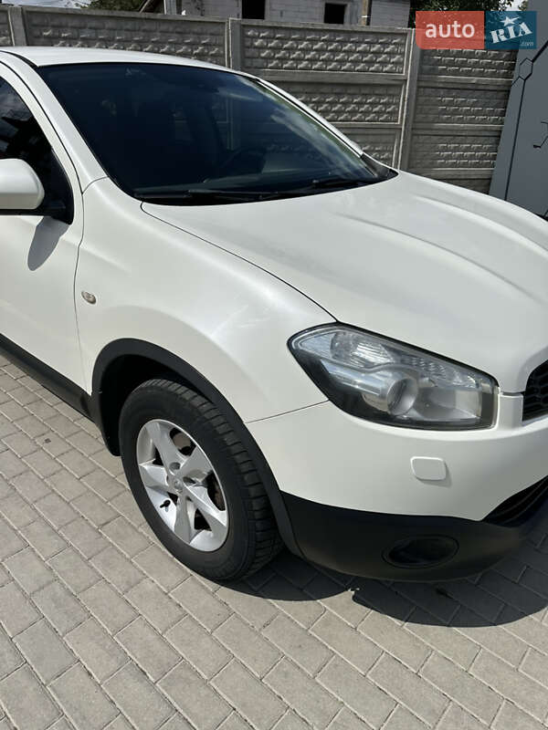 Внедорожник / Кроссовер Nissan Qashqai 2013 в Виннице
