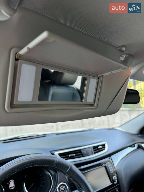 Позашляховик / Кросовер Nissan Qashqai 2015 в Хмельницькому