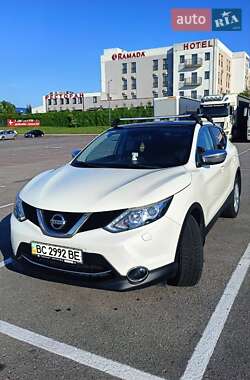 Внедорожник / Кроссовер Nissan Qashqai 2015 в Львове