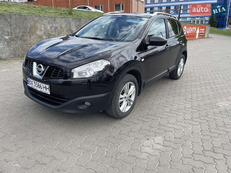 Внедорожник / Кроссовер Nissan Qashqai 2010 в Хмельницком