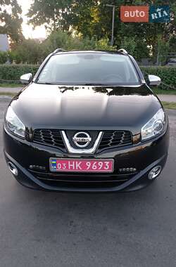 Внедорожник / Кроссовер Nissan Qashqai 2012 в Луцке