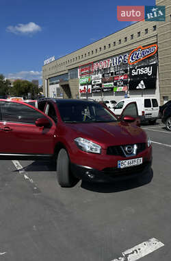 Nissan Qashqai 2012