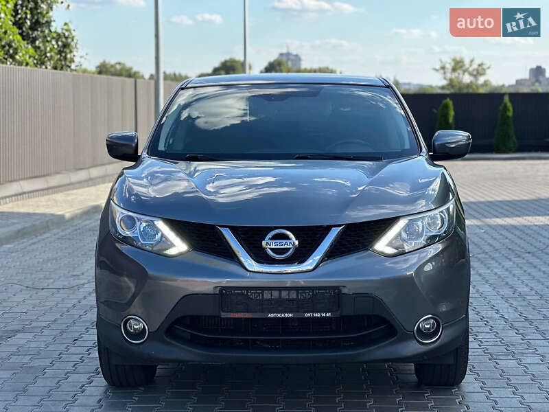 Внедорожник / Кроссовер Nissan Qashqai 2017 в Днепре