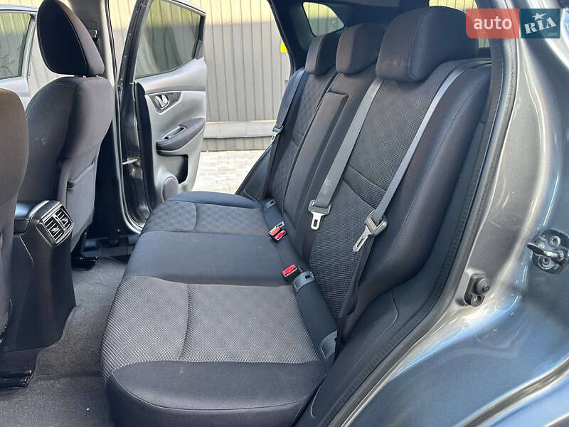 Внедорожник / Кроссовер Nissan Qashqai 2017 в Днепре