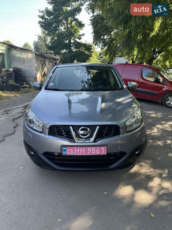 Внедорожник / Кроссовер Nissan Qashqai 2011 в Львове