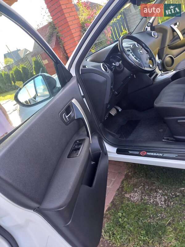 Позашляховик / Кросовер Nissan Qashqai 2012 в Долині фото 6 Позашляховик / Кросовер Nissan Qashqai 2012 в Долині