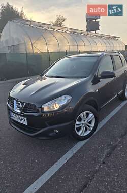 Позашляховик / Кросовер Nissan Qashqai 2010 в Львові