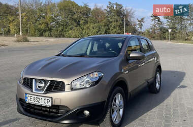 Внедорожник / Кроссовер Nissan Qashqai 2010 в Черновцах
