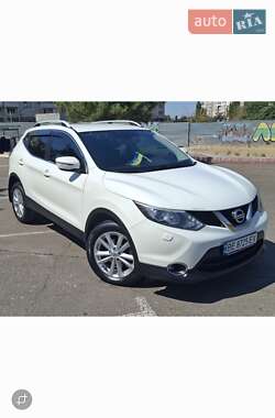 Внедорожник / Кроссовер Nissan Qashqai 2014 в Николаеве