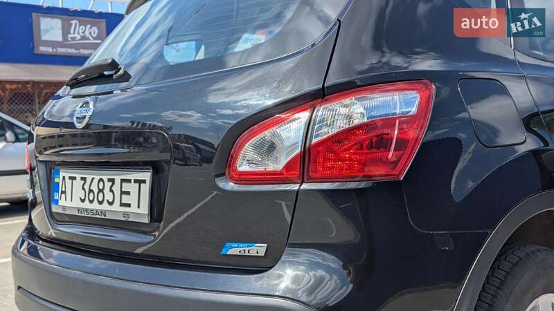 Позашляховик / Кросовер Nissan Qashqai 2010 в Калуші