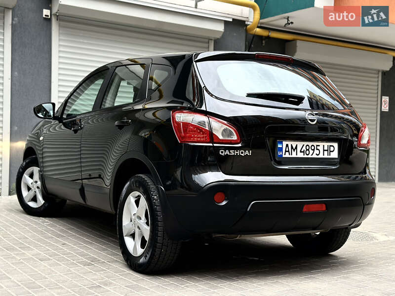 Внедорожник / Кроссовер Nissan Qashqai 2013 в Житомире