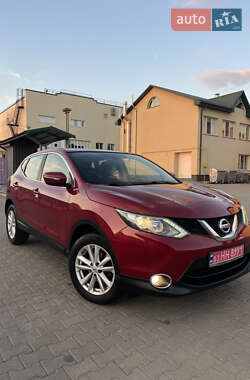 Внедорожник / Кроссовер Nissan Qashqai 2014 в Луцке