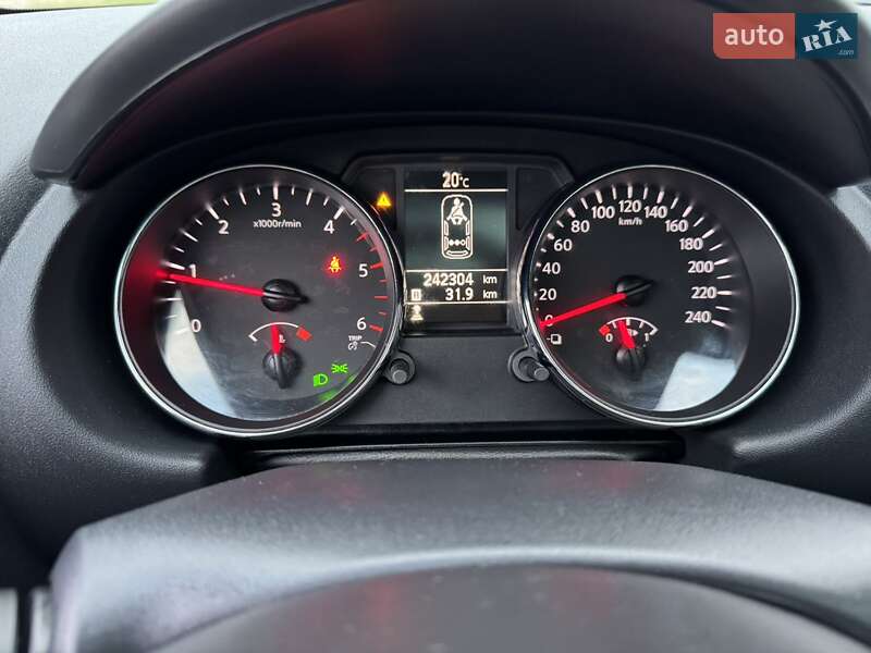 Внедорожник / Кроссовер Nissan Qashqai 2013 в Умани