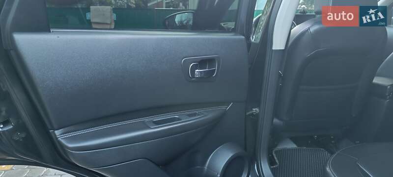 Внедорожник / Кроссовер Nissan Qashqai 2007 в Калиновке