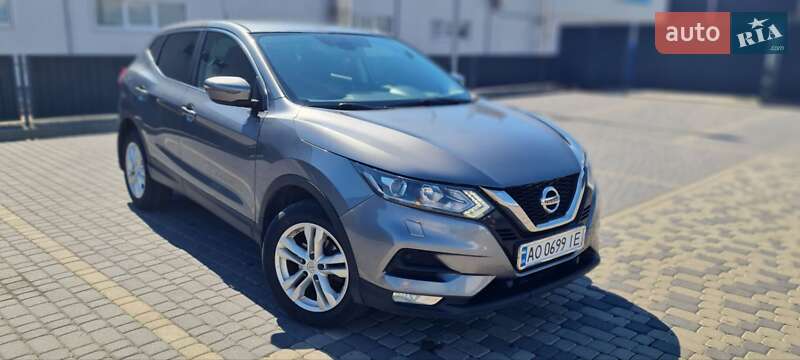 Внедорожник / Кроссовер Nissan Qashqai 2018 в Ужгороде