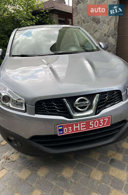 Внедорожник / Кроссовер Nissan Qashqai 2010 в Львове
