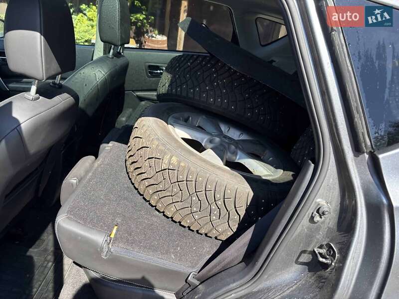 Внедорожник / Кроссовер Nissan Qashqai 2012 в Луцке