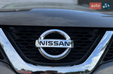 Внедорожник / Кроссовер Nissan Qashqai 2014 в 