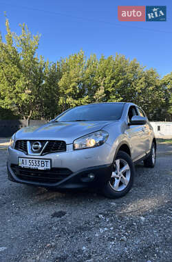 Внедорожник / Кроссовер Nissan Qashqai 2010 в Киеве