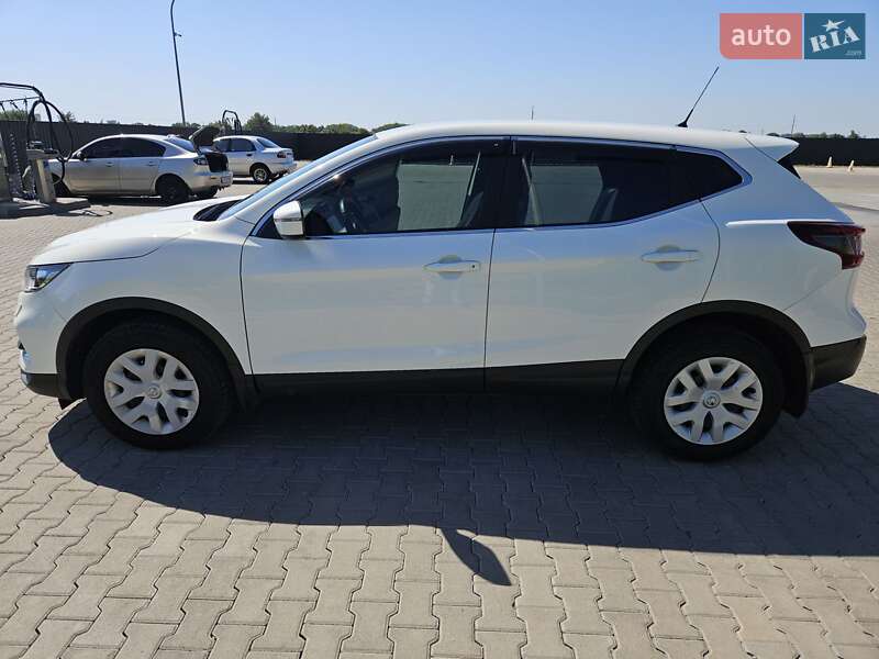 Внедорожник / Кроссовер Nissan Qashqai 2020 в Киеве