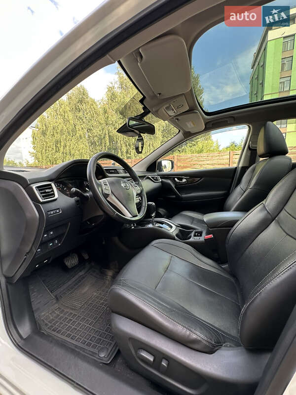 Позашляховик / Кросовер Nissan Qashqai 2015 в Києві