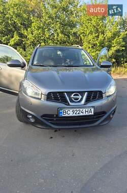 Внедорожник / Кроссовер Nissan Qashqai 2012 в Шептицькому