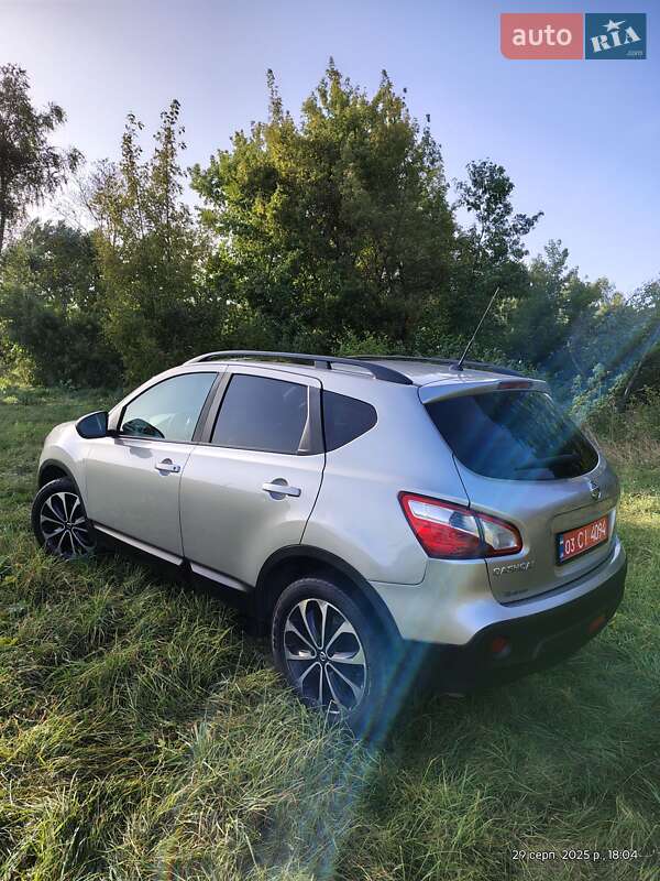 Внедорожник / Кроссовер Nissan Qashqai 2013 в Луцке фото 6 Внедорожник / Кроссовер Nissan Qashqai 2013 в Луцке