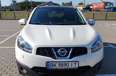 Позашляховик / Кросовер Nissan Qashqai 2013 в Нововолинську