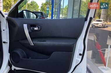 Внедорожник / Кроссовер Nissan Qashqai 2011 в 