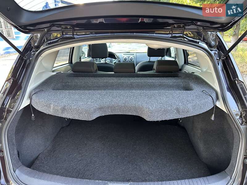 Внедорожник / Кроссовер Nissan Qashqai 2010 в Лебедине