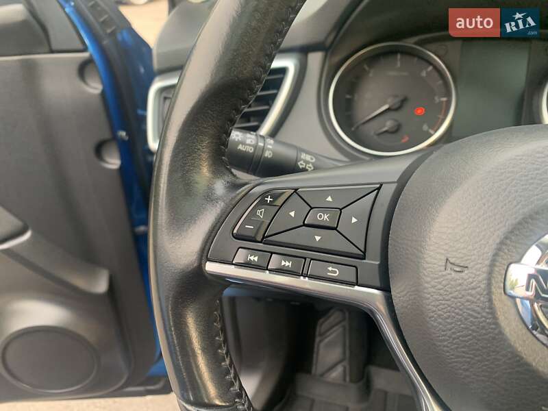 Внедорожник / Кроссовер Nissan Qashqai 2018 в Львове фото 38 Внедорожник / Кроссовер Nissan Qashqai 2018 в Львове