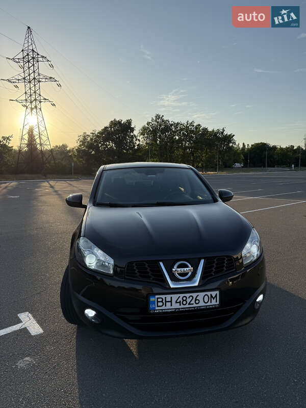 Внедорожник / Кроссовер Nissan Qashqai 2013 в Одессе