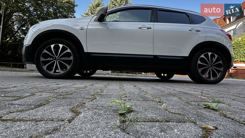 Внедорожник / Кроссовер Nissan Qashqai 2010 в Славуте фото 32 Внедорожник / Кроссовер Nissan Qashqai 2010 в Славуте