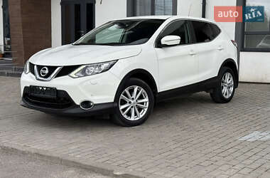Внедорожник / Кроссовер Nissan Qashqai 2014 в Ровно