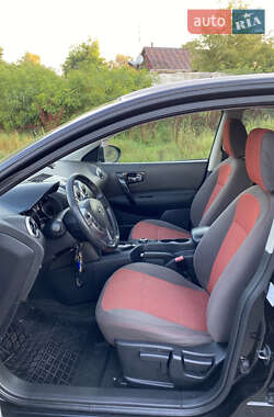 Внедорожник / Кроссовер Nissan Qashqai 2007 в 