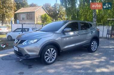Позашляховик / Кросовер Nissan Qashqai 2017 в Миргороді